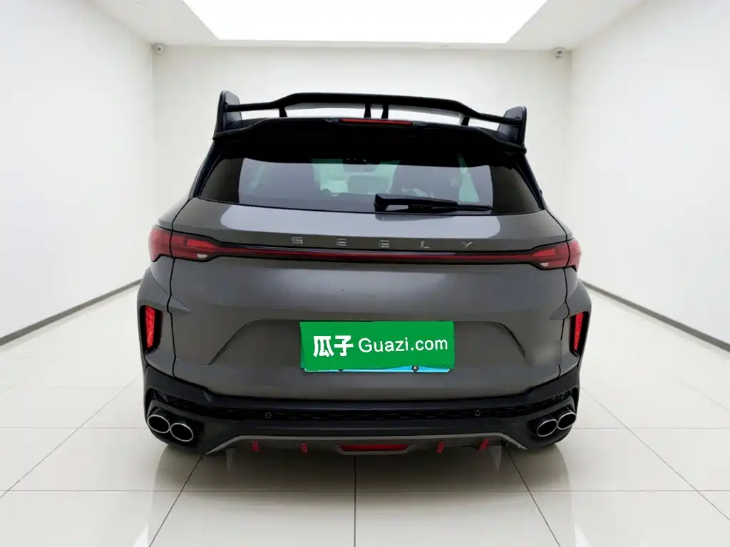 Фото 3 - Geely Binyue