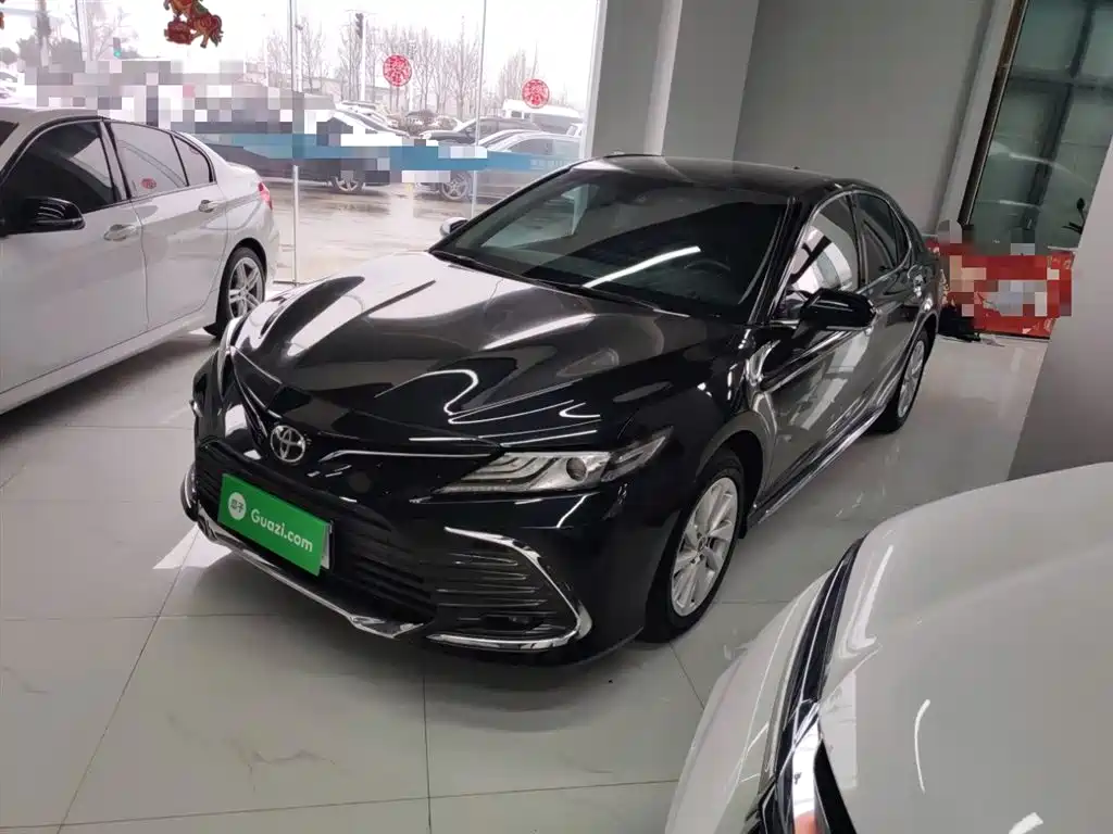 Toyota Camry 2023 2.0G Luxury Edition фото 2