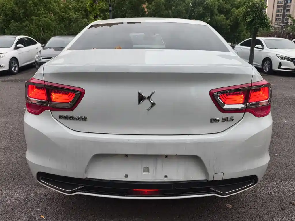 2016 DS 5LS
