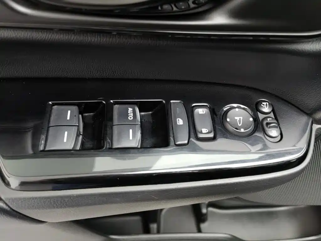 Honda CR-V, миниатюра 9