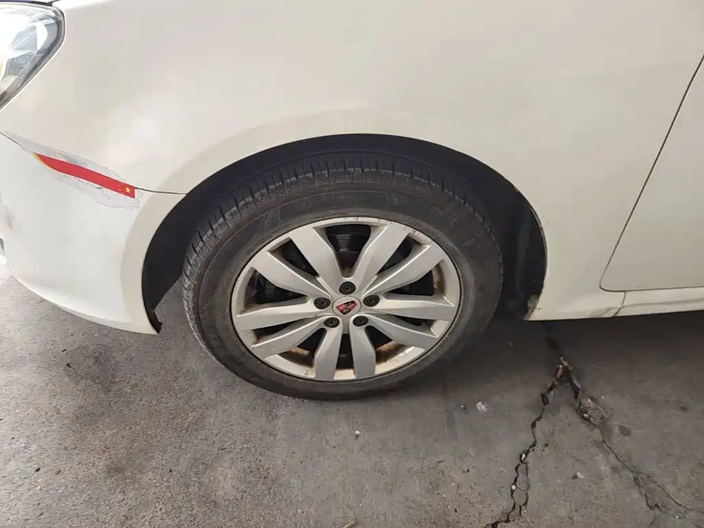 Фото 23 - Roewe 350