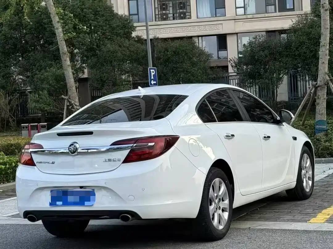 Buick Regal 2015 1.6T Elite Tech Edition фото 5