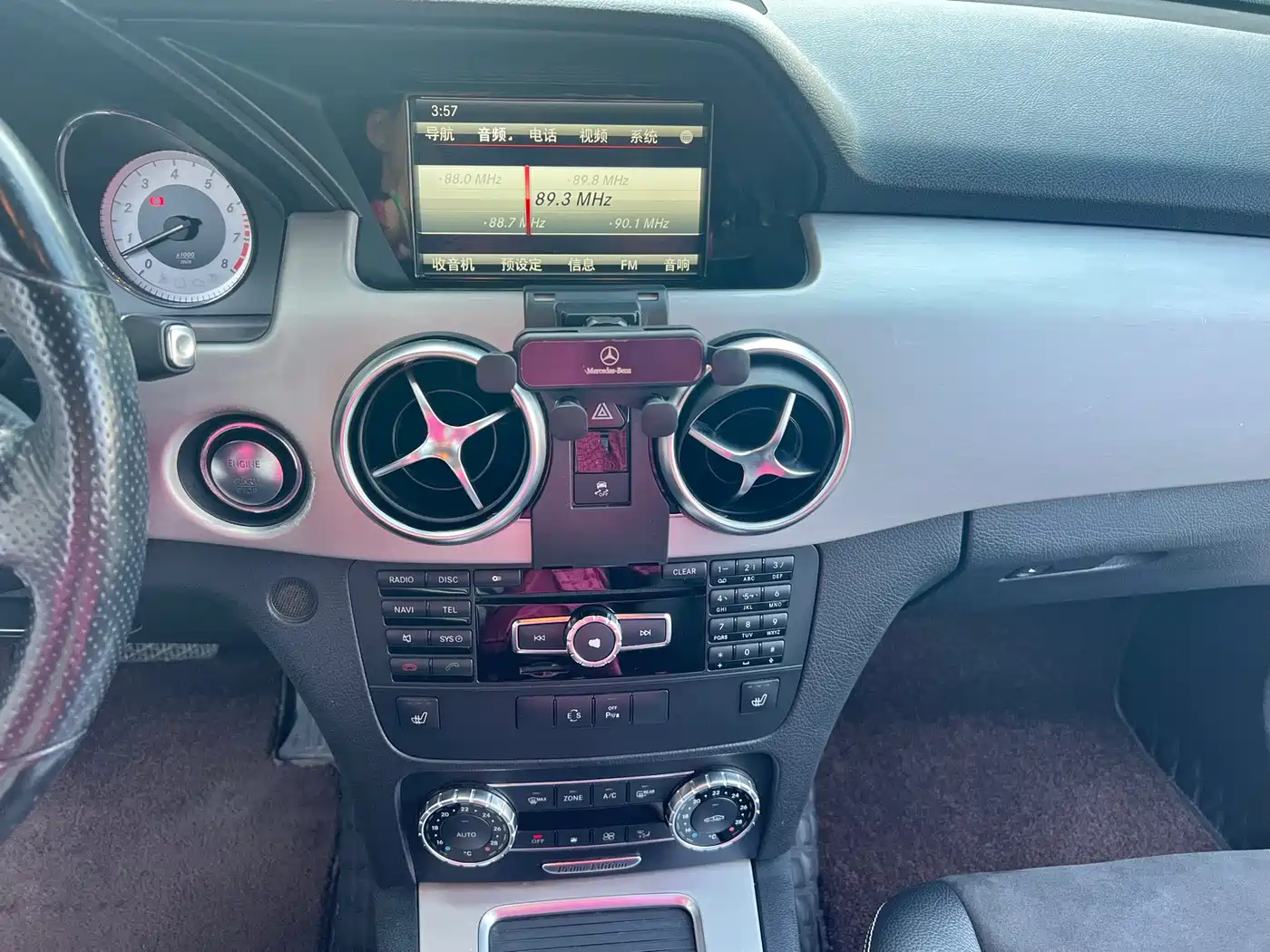 Mercedes-Benz GLK-Class 2015 GLK 300 4MATIC Fashion Ultimate Edition фото 19
