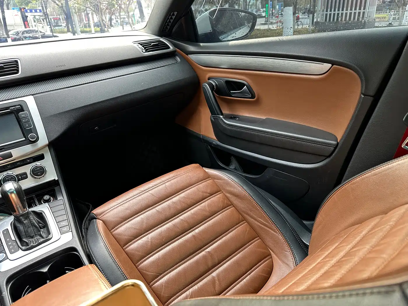 Volkswagen FAW-Volkswagen CC 2016 Model 2.0TSI Luxury фото 9
