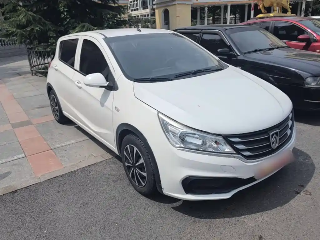 Baojun 310 2017 2016 1.2L Manual Comfort Model