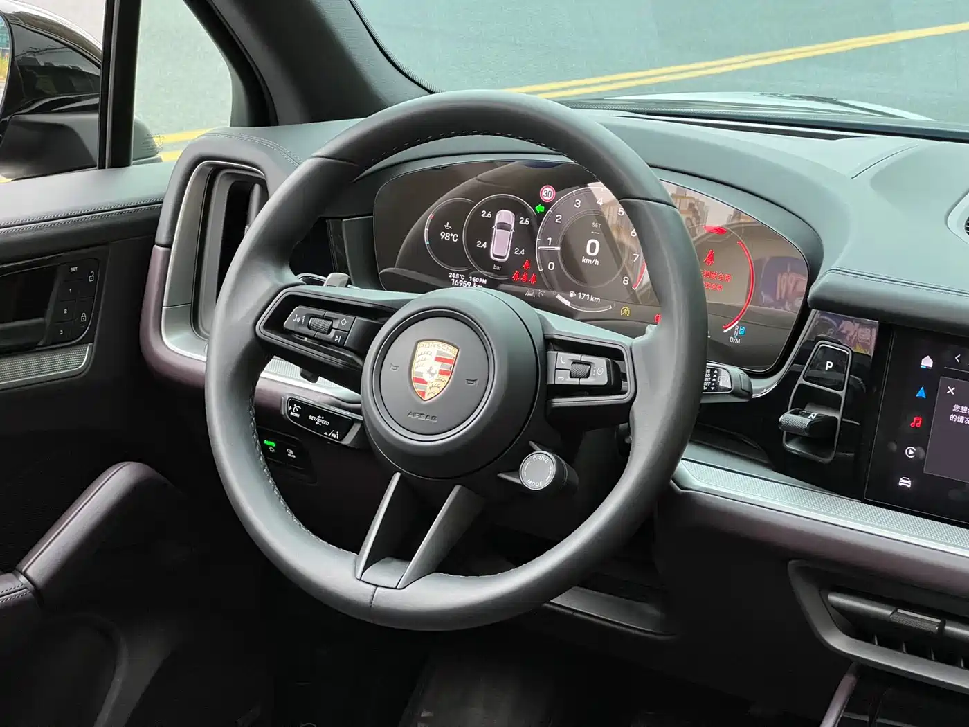 PORSCHE CAYENNE