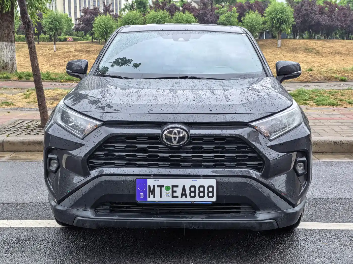 Toyota RAV4 Rongfang 2024 2.0L CVT FWD Urban Edition фото 2