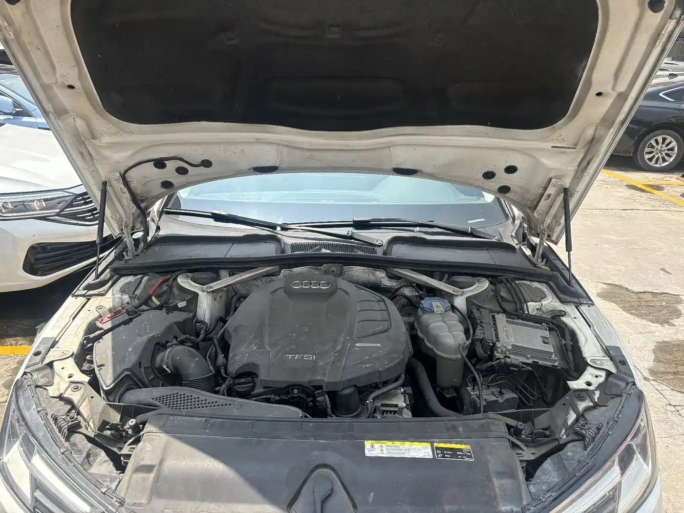 Audi A4L 2017 40 TFSI Progressive фото 4