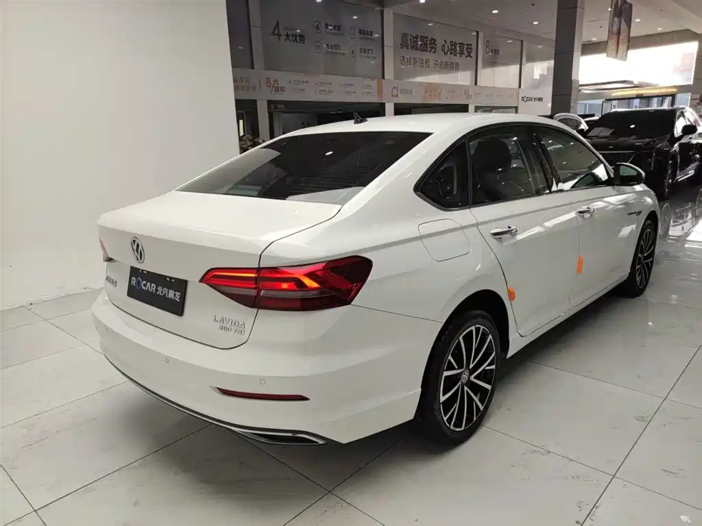Volkswagen Lavida 2019 280TSI DSG Luxury Edition China VI фото 31