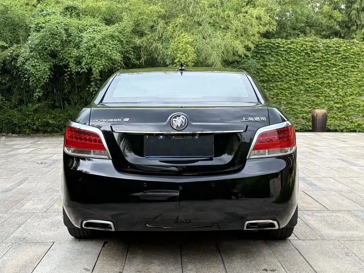 Фото 6 - Buick LaCrosse
