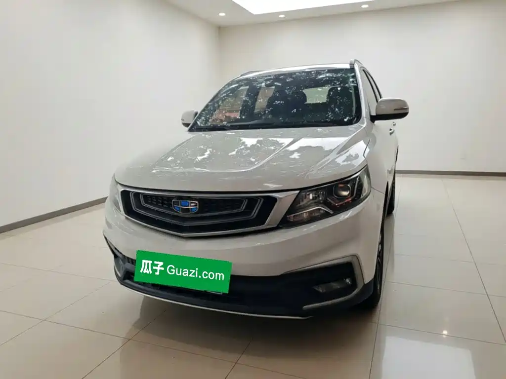 Фото 2 - Geely Emgrand X6
