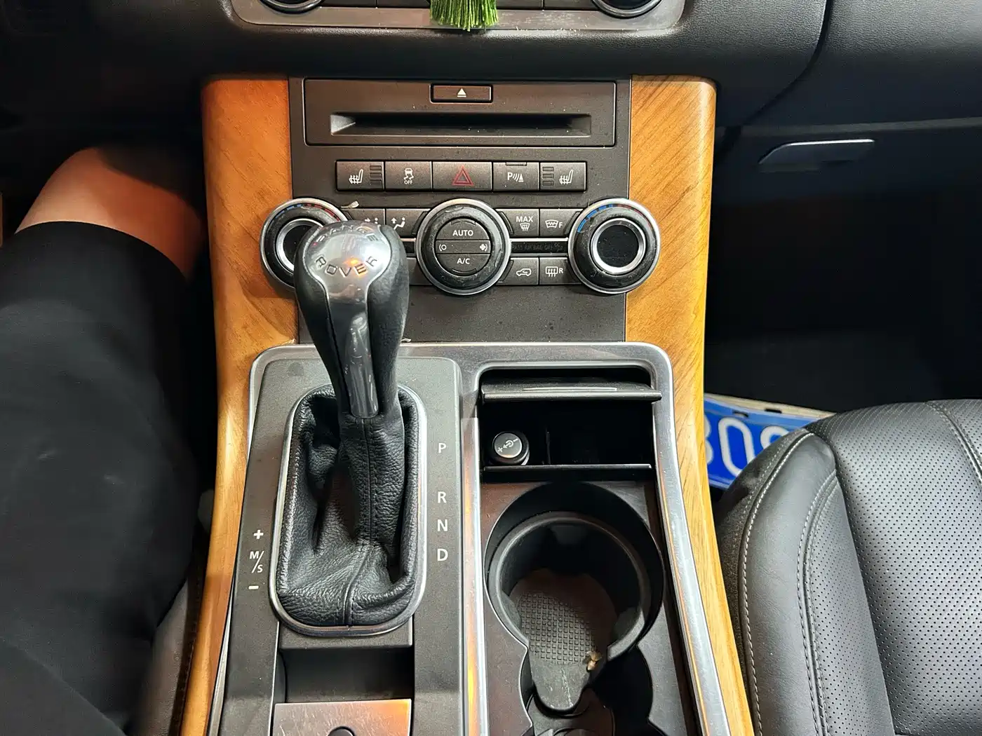 Land Rover Range Rover Sport 2011 2011 5.0 NA V8 HSE