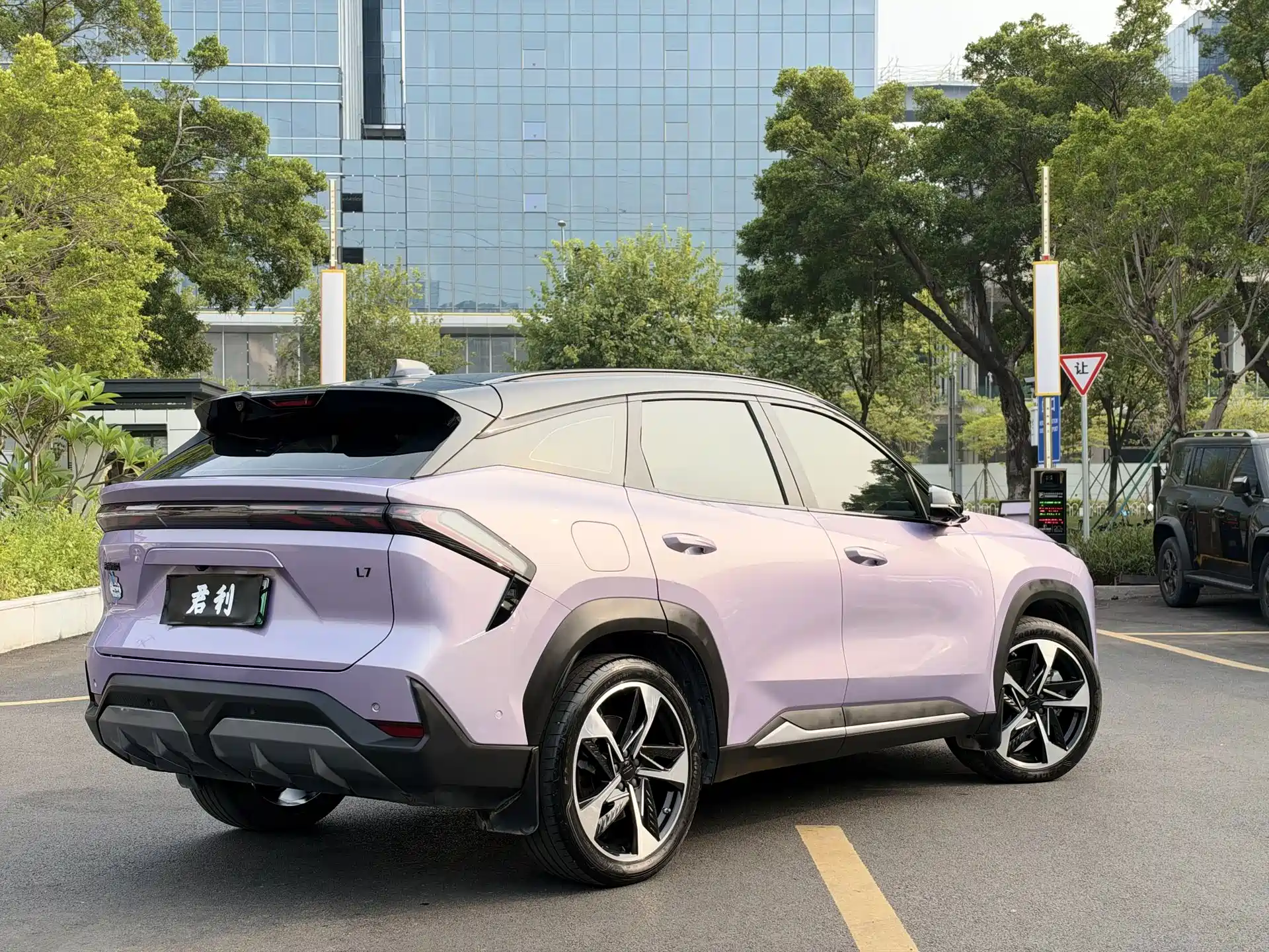 صورة 4 - Geely Galaxy Galaxy L7