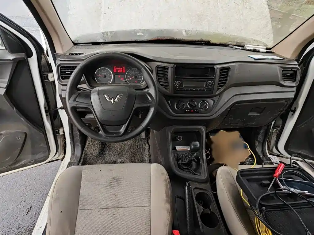 Фото 13 - Wuling Motors Wuling Hongguang V