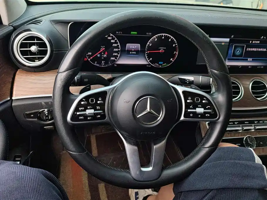 Mercedes-Benz E-Class 2019 E 260 L фото 15