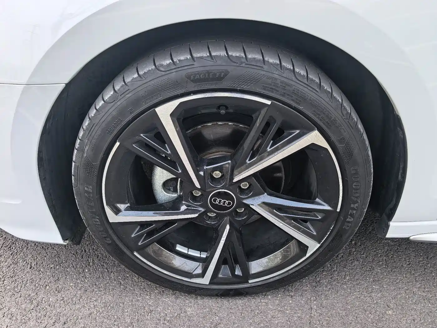 Audi A3 2023 Facelift Sportback 35 TFSI Fashion Sport фото 24