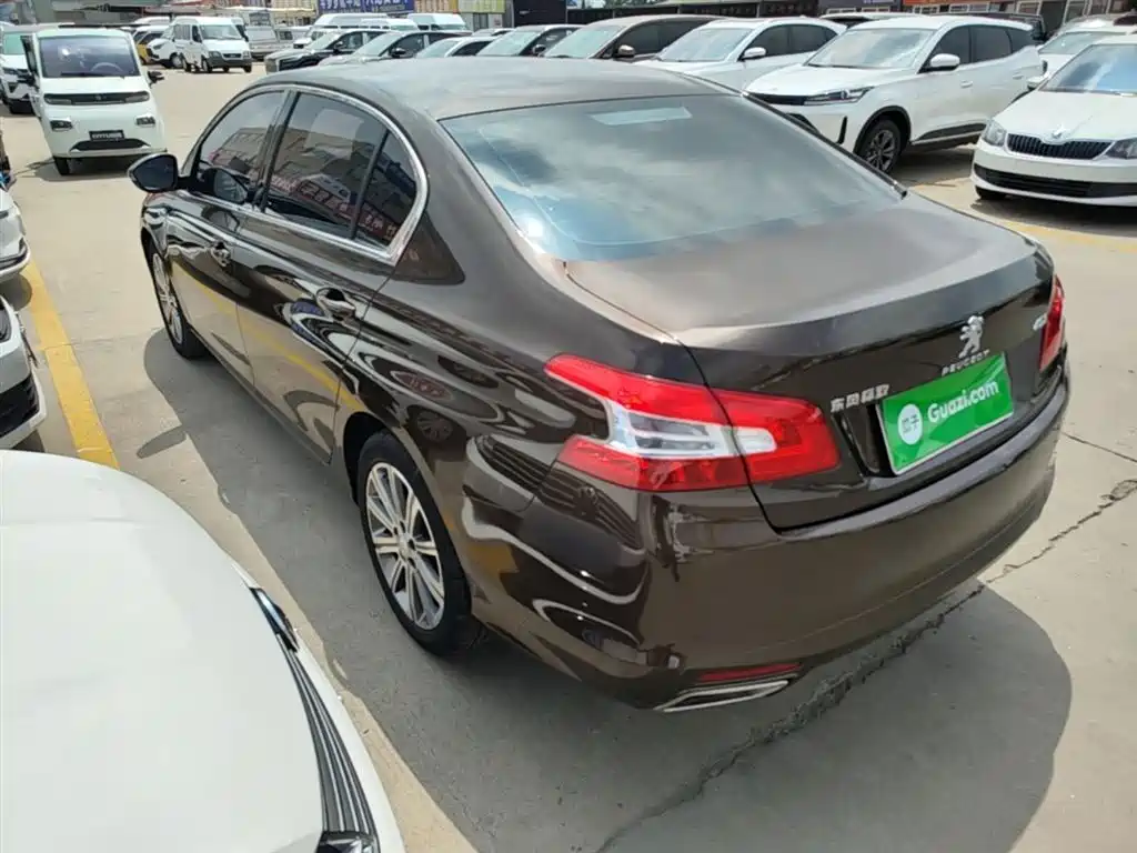 Peugeot 408 2016 1.6T Automatic Luxury Edition фото 5