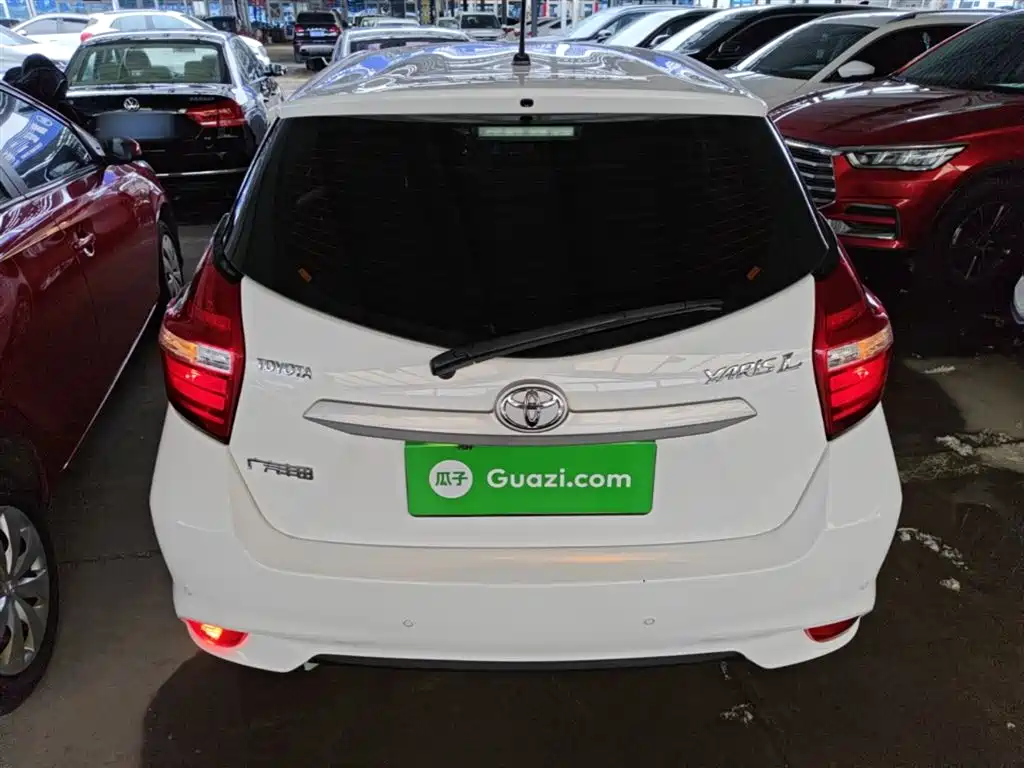 Toyota YARiS L Zhi Xuan 2016 Facelift 1.5E CVT Charming Edition фото 6