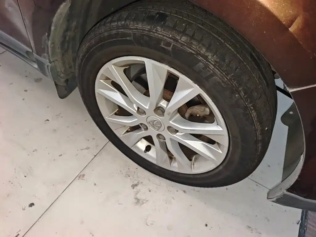 Baojun 730 2014 2014 1.5L Manual Comfort 7-seater