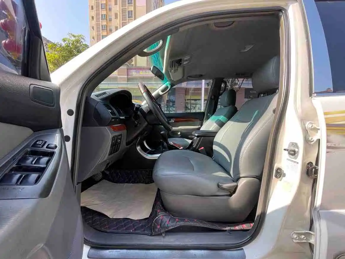 Toyota Prado (Import) 2004 GX 2.7 Automatic фото 9