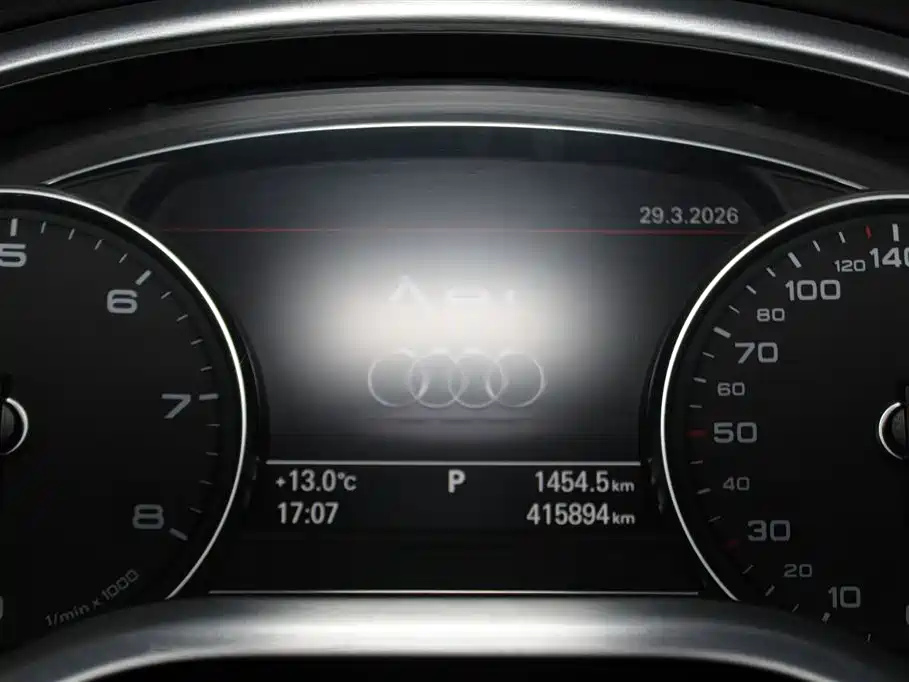 Audi A8 2017 A8L 45 TFSI quattro Comfort фото 11