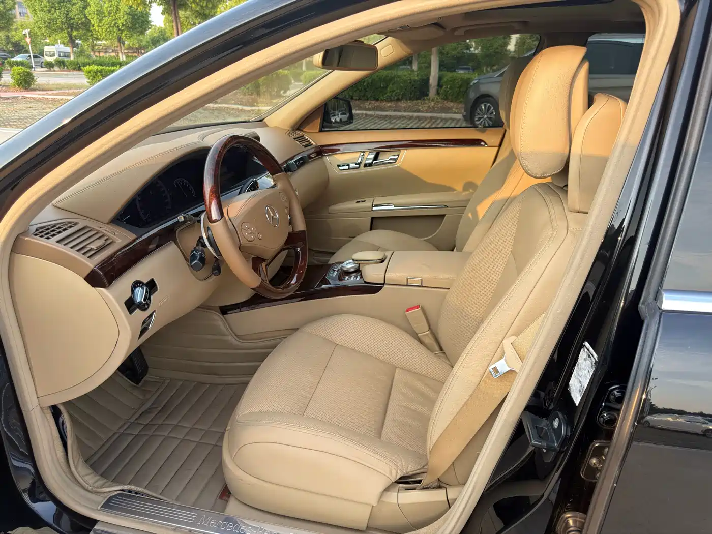 Mercedes-Benz S-Class 2012 S 300 L Business Grand Edition фото 6