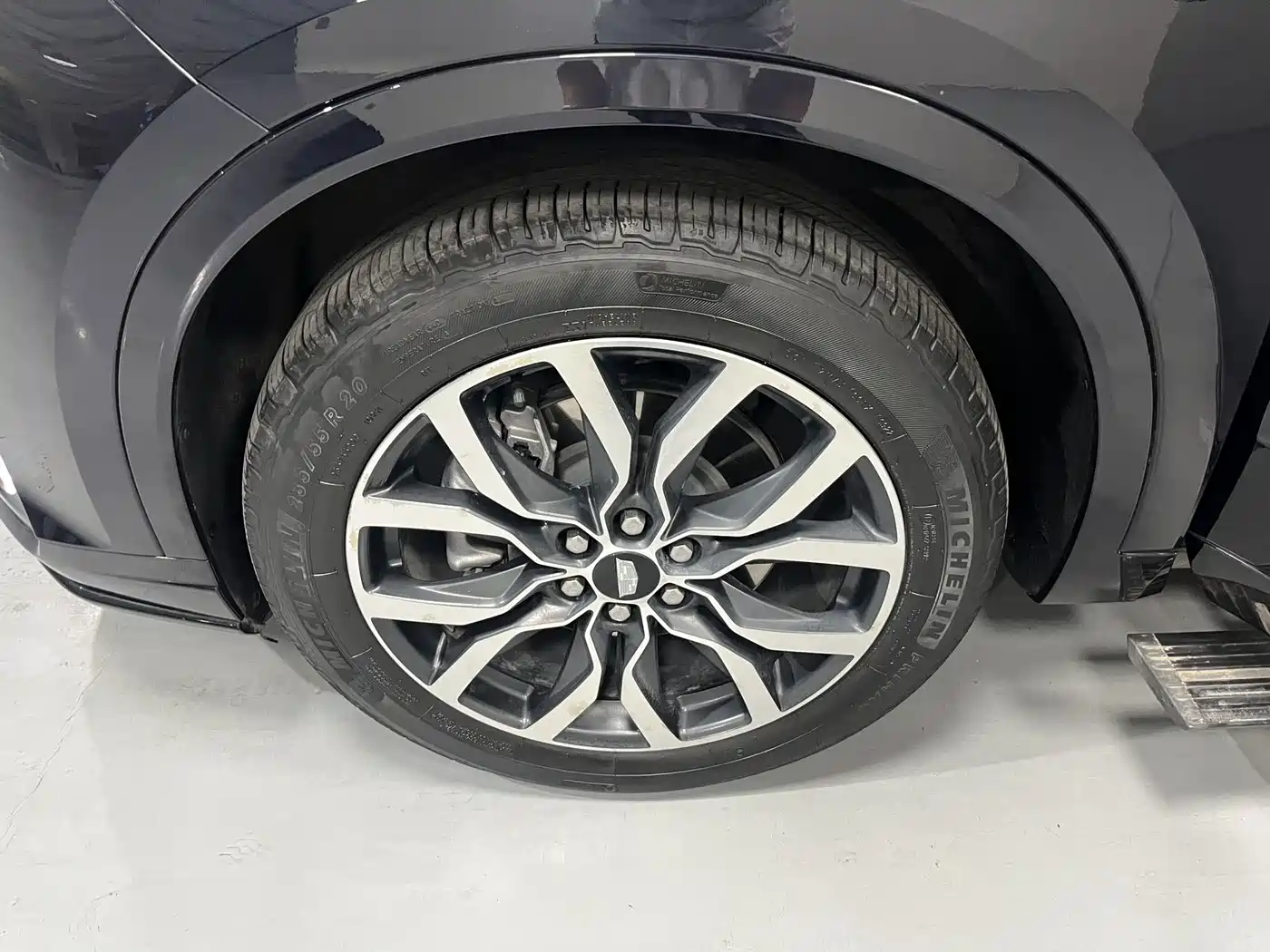 Cadillac XT6 2023 2022 2.0T 6-Seater 4WD Premium Edition