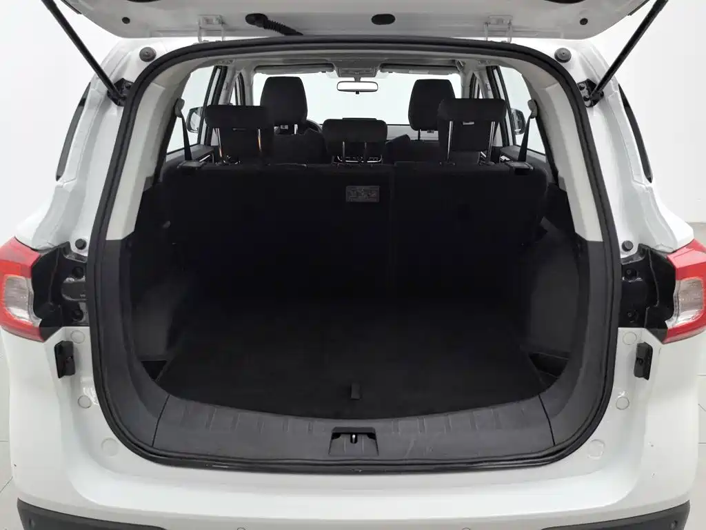 Dongfeng Fengxing Fengxing T5 2020 2020 1.6L Manual Comfort China VI