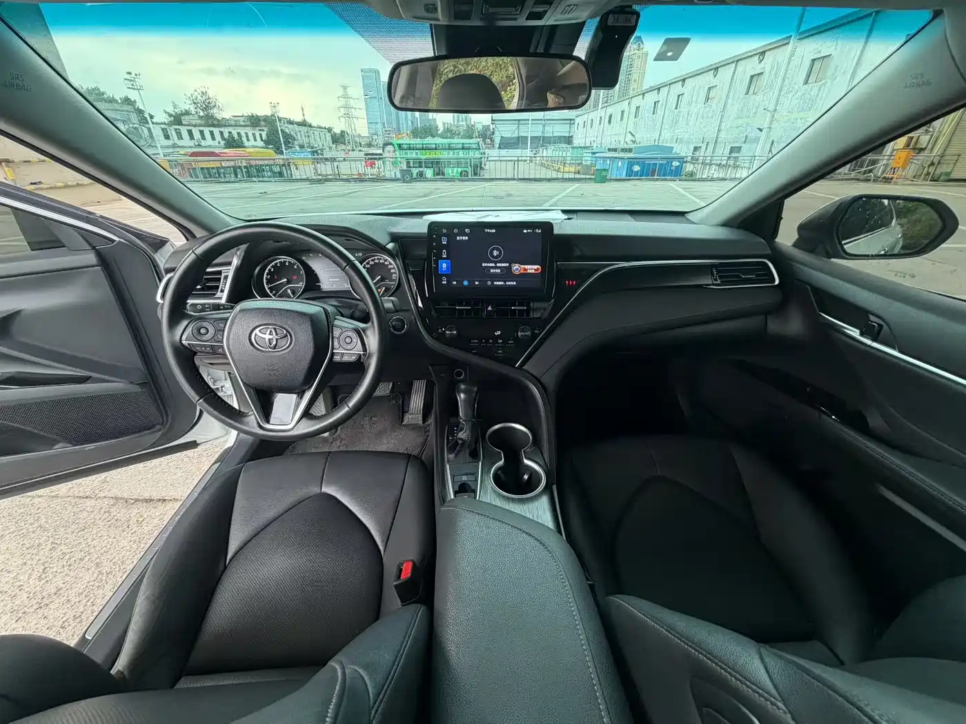 Toyota Camry 2021 2.0G Luxury Edition фото 9