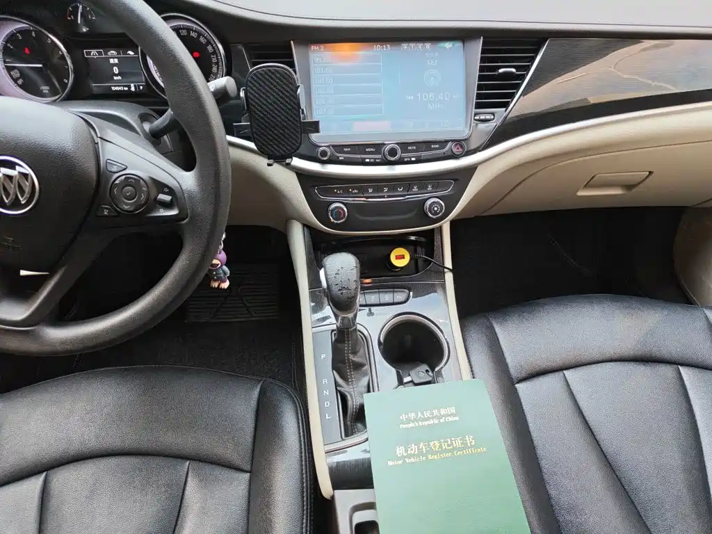 Фото 14 - Buick Verano