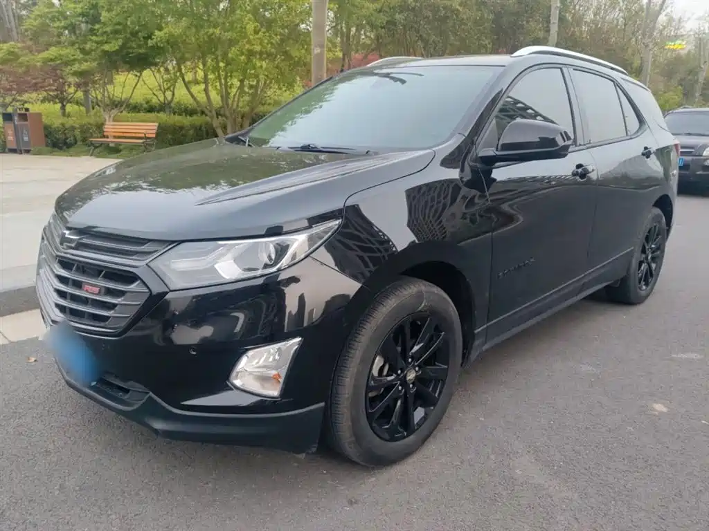 Chevrolet Equinox 2018 RS 550T Automatic 4WD Guardian Edition фото 2