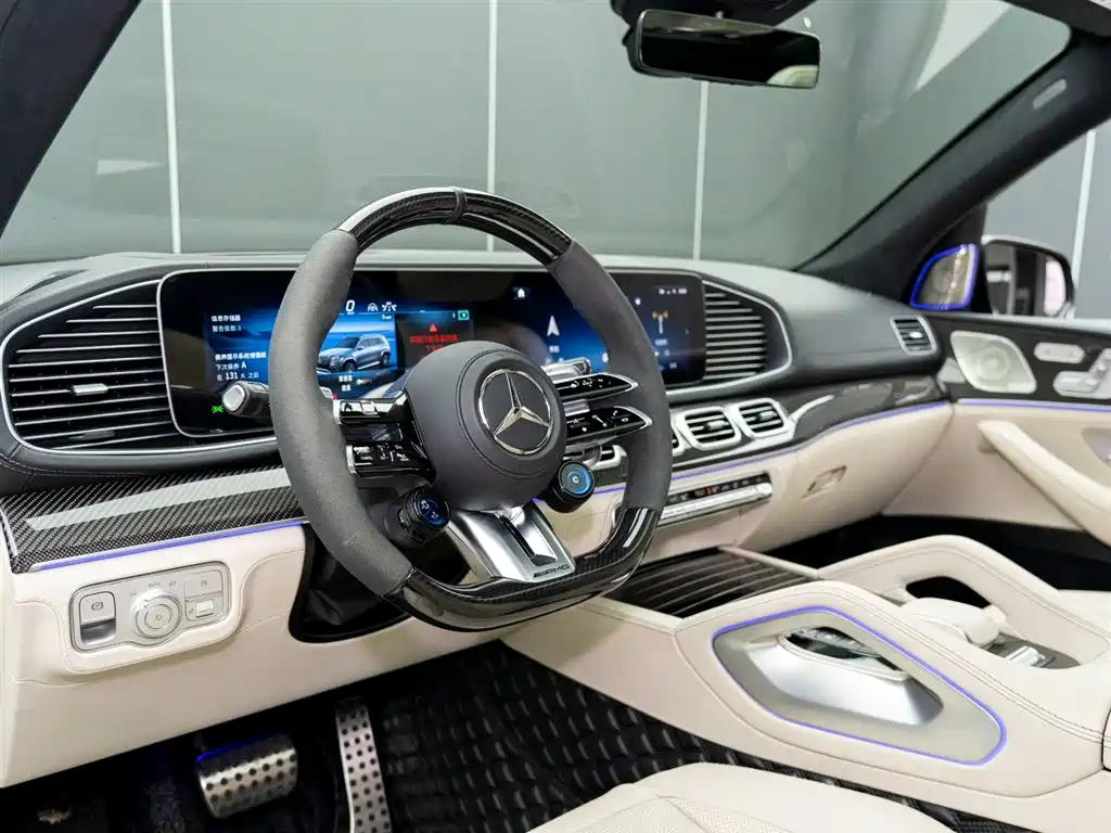 Mercedes-Benz GLS AMG 2024 AMG GLS 63 4MATIC+ фото 9