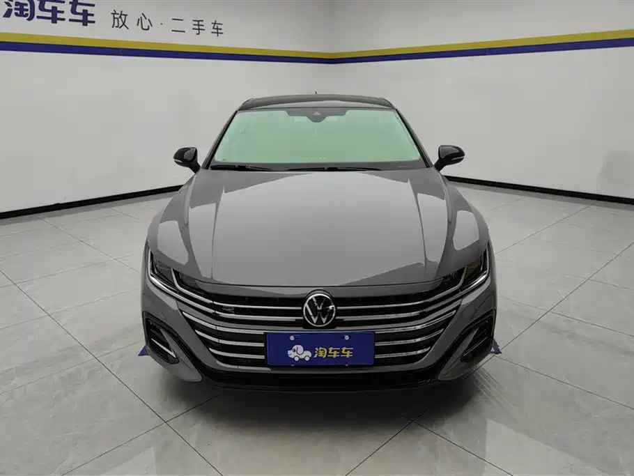 Volkswagen FAW-Volkswagen CC 2023 380TSI Eye-catching Edition фото 2