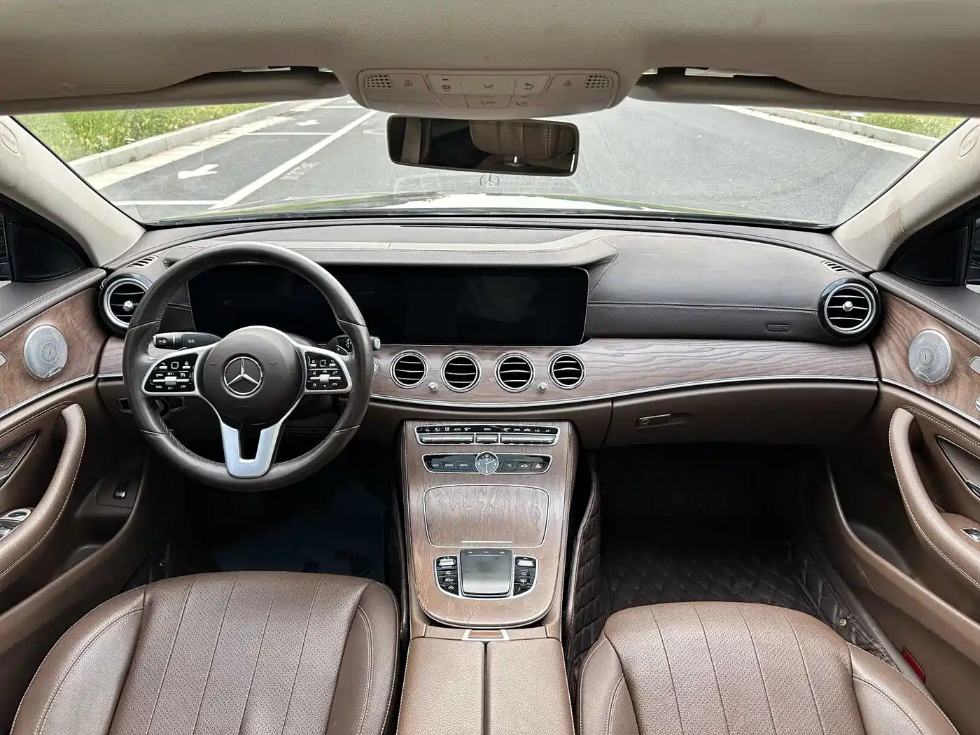Mercedes-Benz E-Class 2019 Facelift E 300 L Luxury фото 5