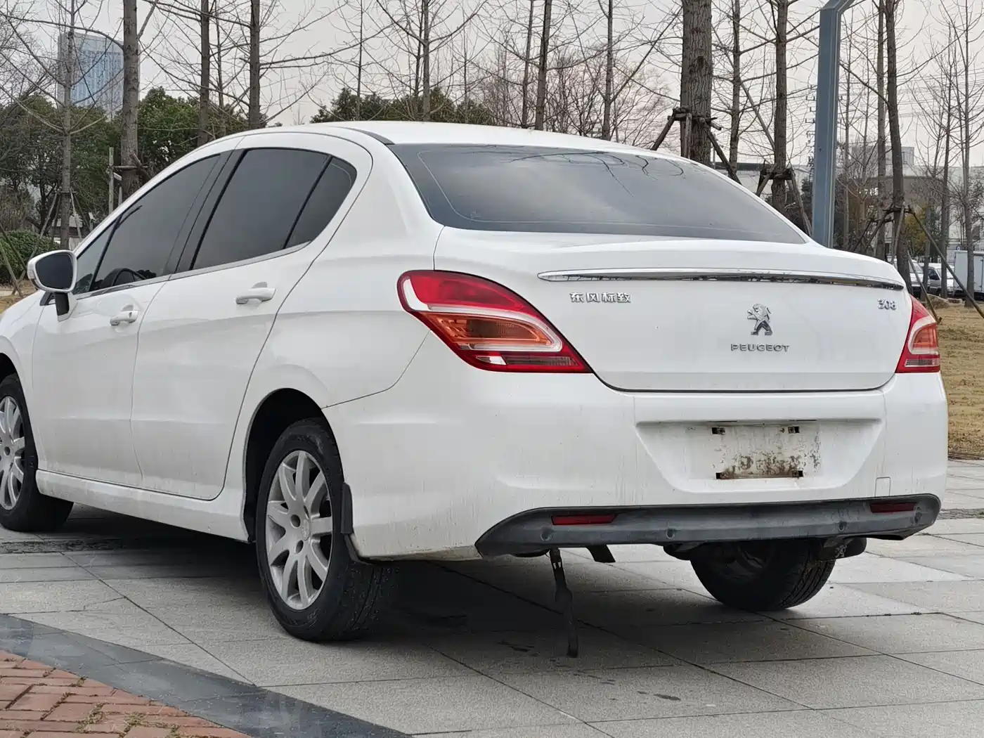 Peugeot 308 2013 Model 1.6L Manual Trend Style фото 12
