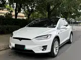Фото 1 - Tesla Model X