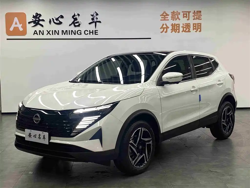 NISSAN QASHQAI 2026