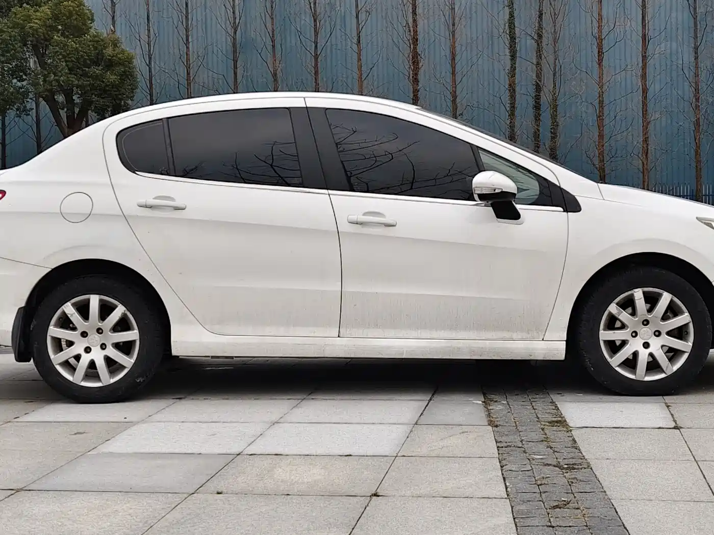 Peugeot 308 2013 Model 1.6L Manual Trend Style фото 11