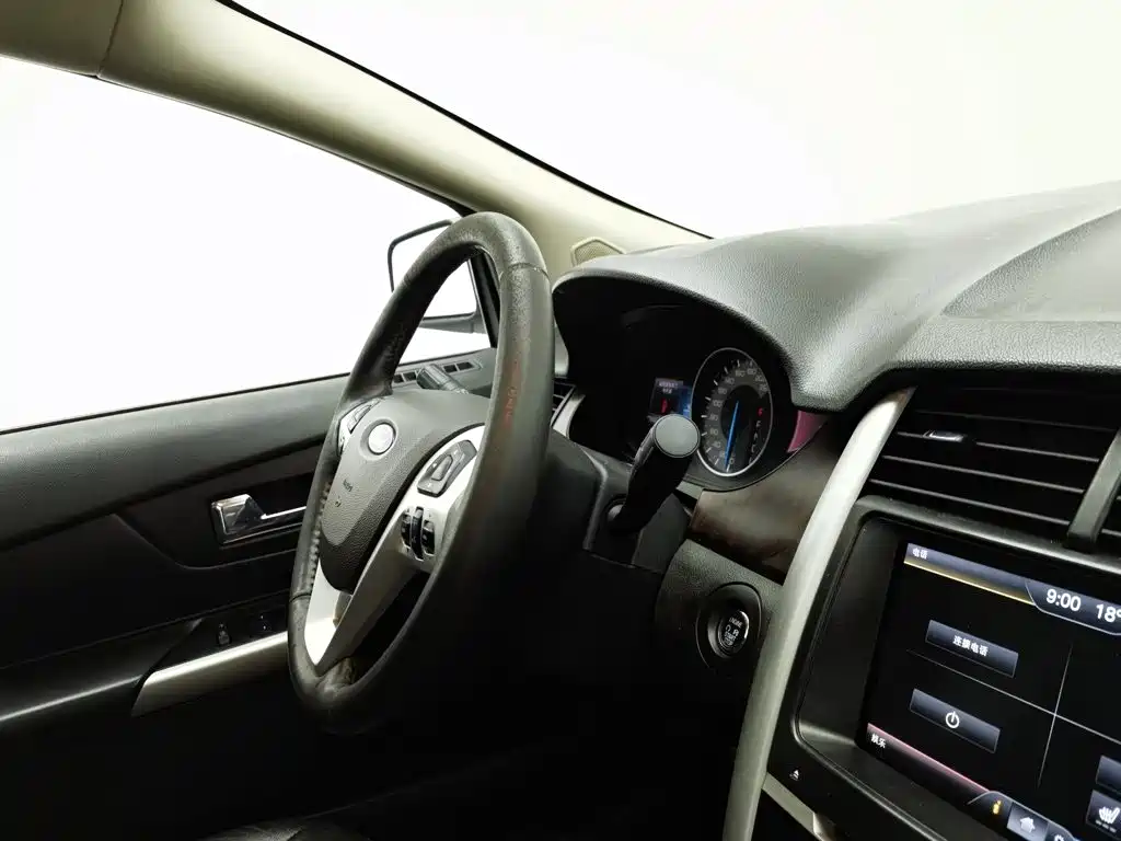 Ford Edge (Import) 2015 2012 2.0T Prestige