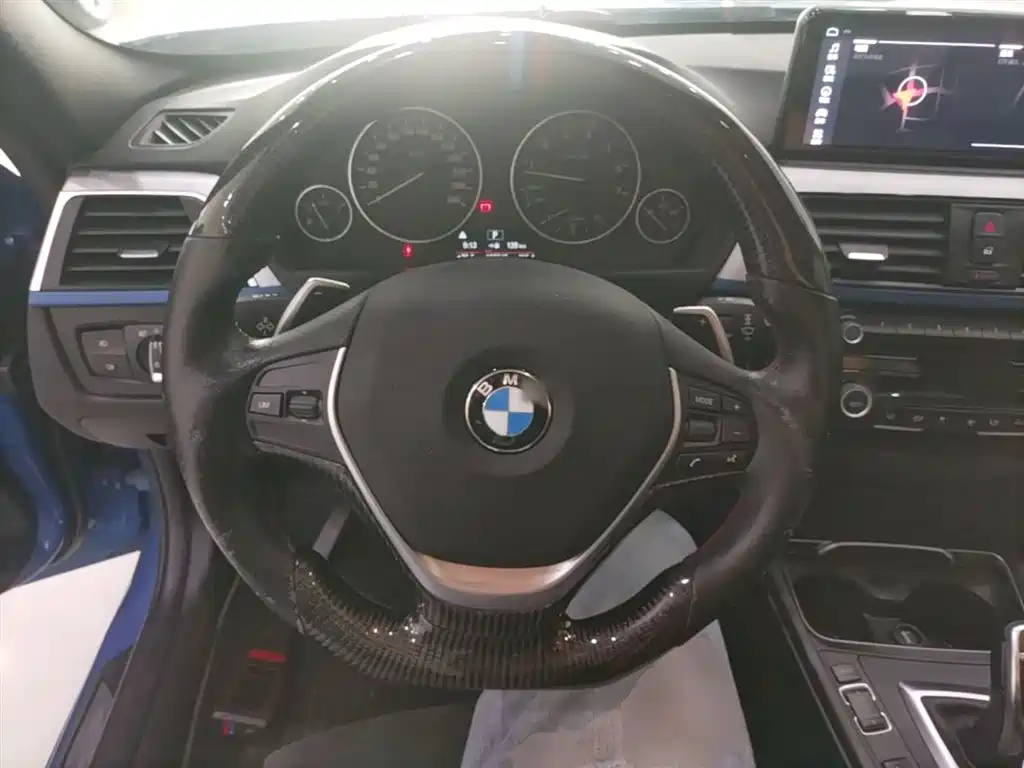 BMW 3 Series 2017 320i M Sport фото 11