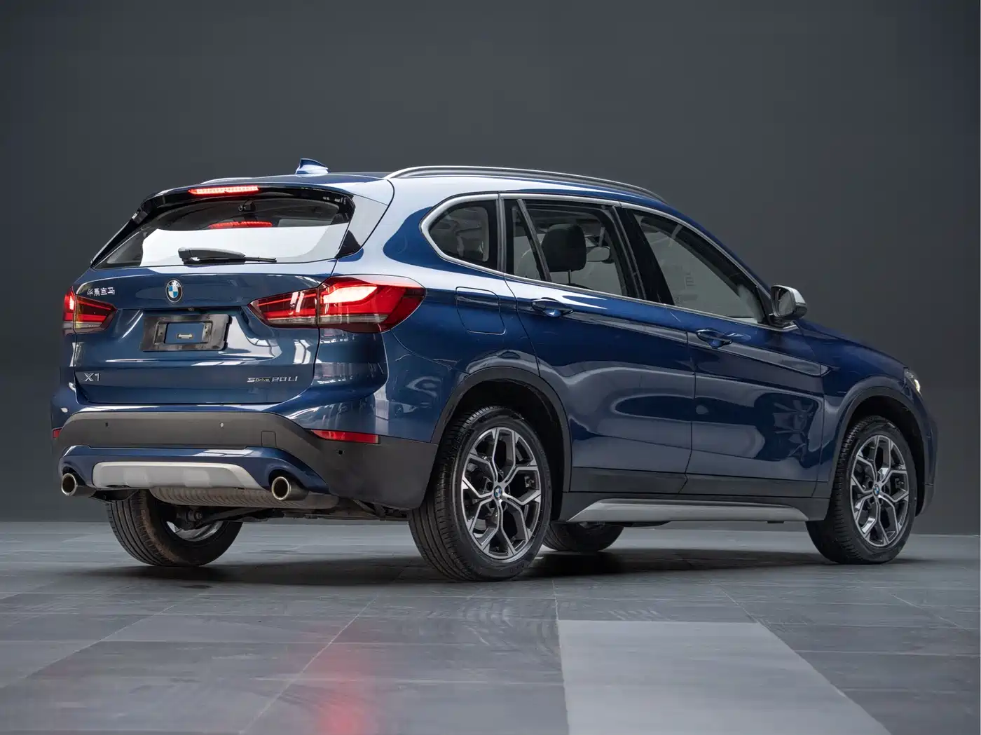 BMW X1 2022 sDrive20Li Fashion фото 10