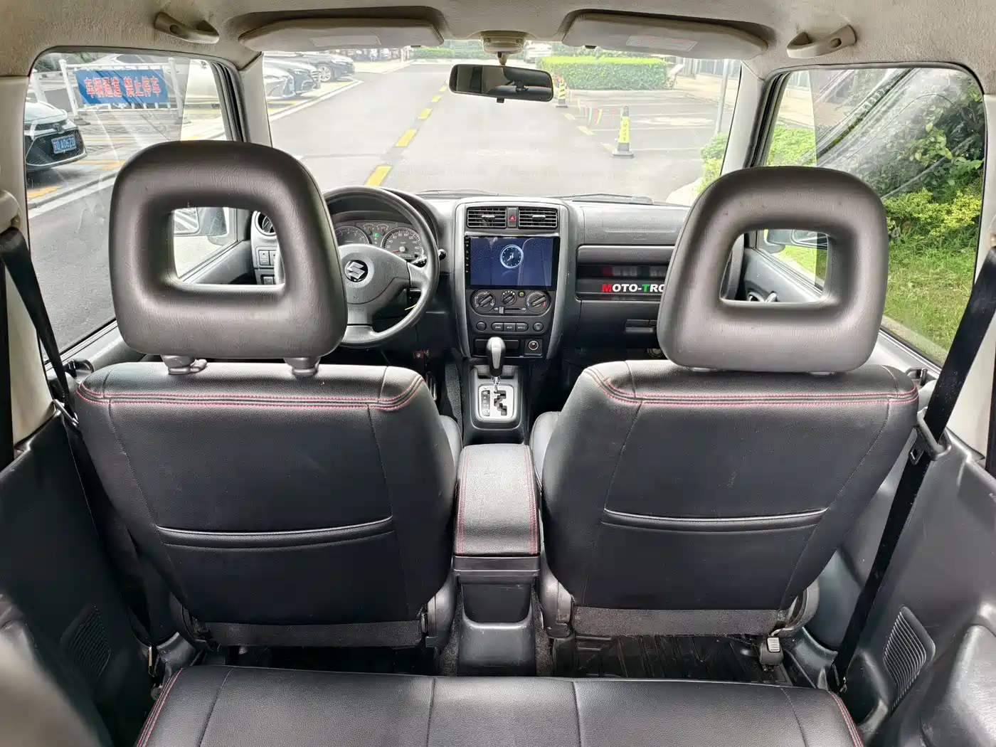 Suzuki Jimny (Import) 2011 2011 1.3 AT Navigation Edition