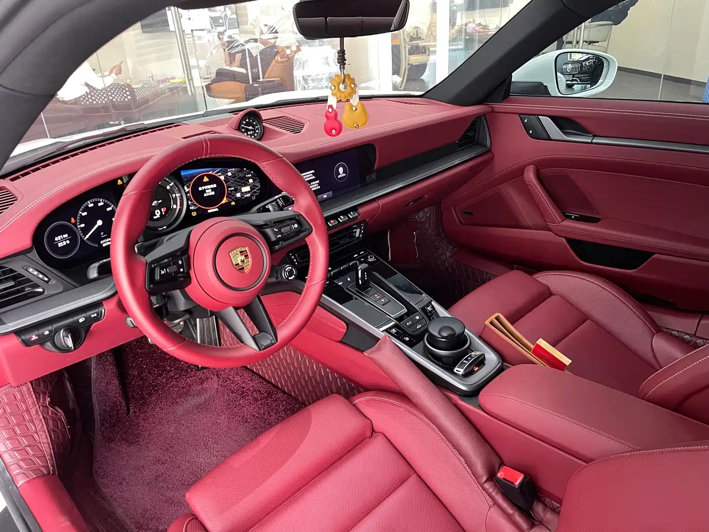 Porsche 911 2023 Carrera 3.0T фото 9