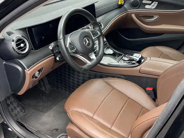 Mercedes-Benz E-Class 2017 E 300 L Sport Luxury — фото 4