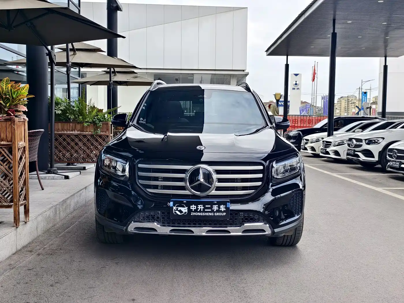 Mercedes-Benz GLB 2025 Model GLB 220 Fashion Style фото 3
