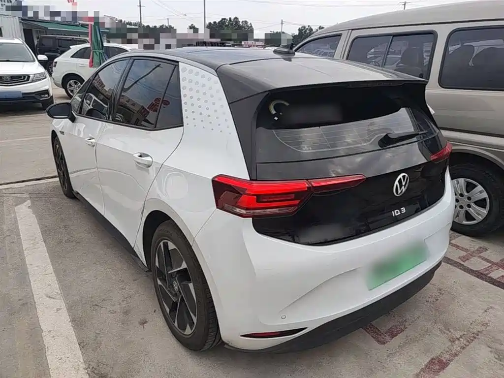 Volkswagen ID.3 2023 Upgraded Pure Intelligence Edition фото 5