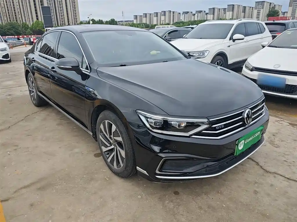 Volkswagen Magotan GTE Plug-in Hybrid 2022 GTE Luxury фото 4