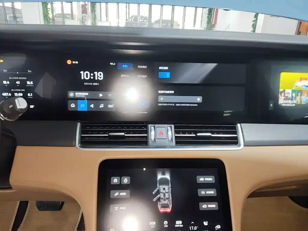Фото 9 - Li Auto Li ONE