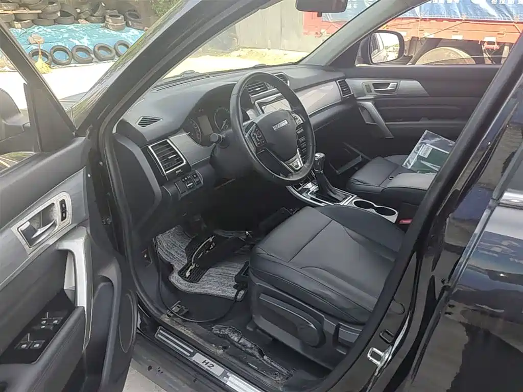Фото 16 - Haval H2