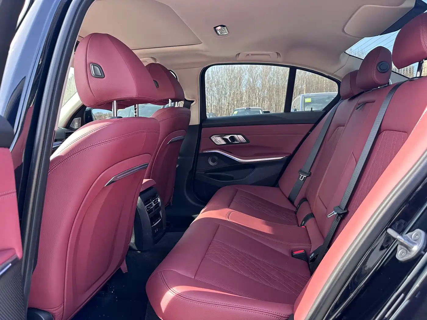 BMW 3 Series 2023 320Li M Sport Package фото 27
